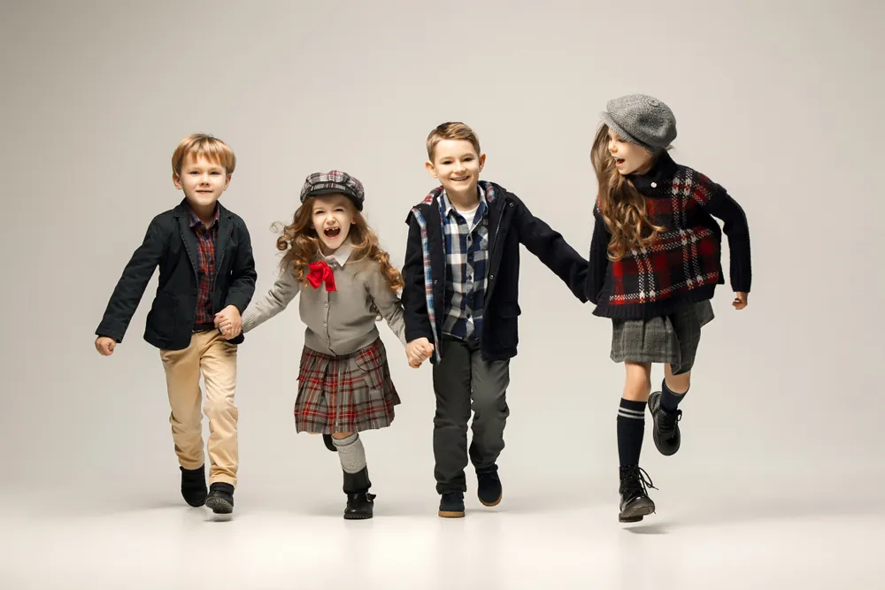 Copii modele în portofoliul agenției NOVA MODELS